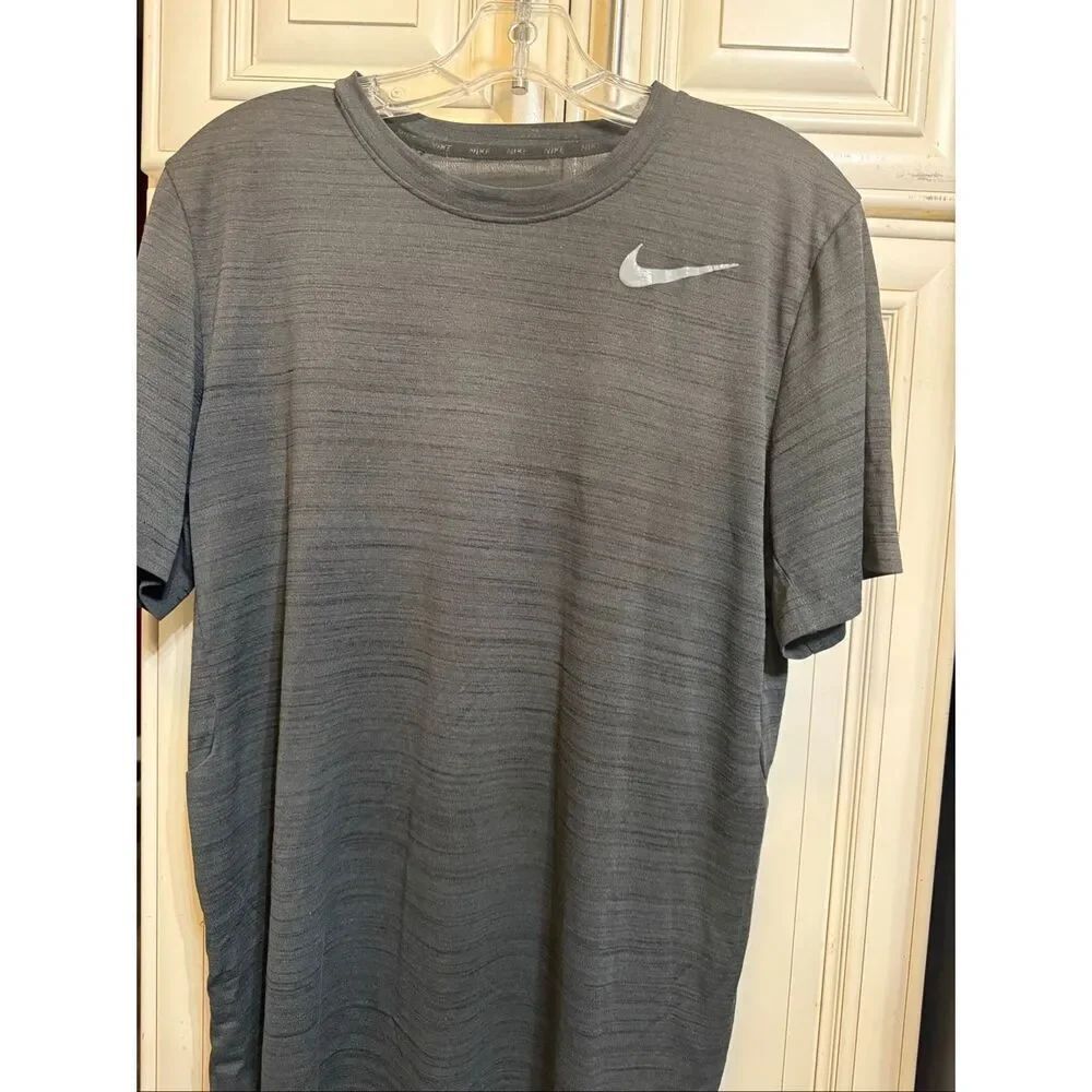 Nike Dri-fit Men's Space Dye Short Sleeve Athletic Training T-shirt Gray Large